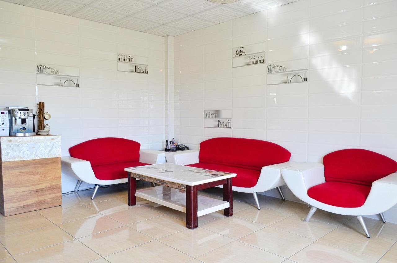 Red Crown Jacana B&B Taitung Exterior foto