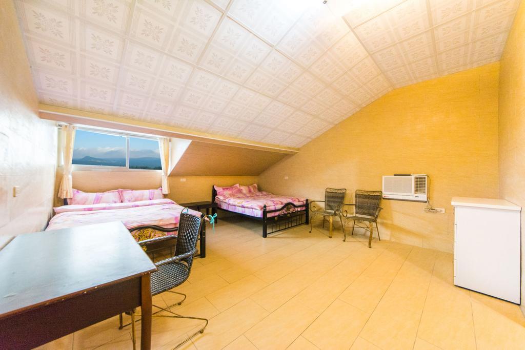 Red Crown Jacana B&B Taitung Exterior foto