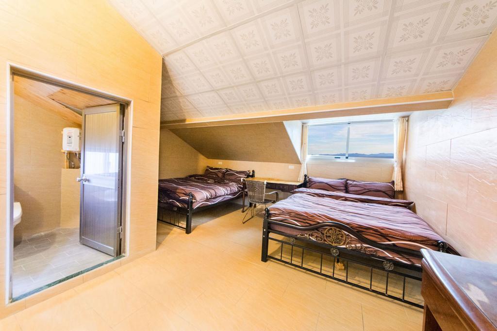 Red Crown Jacana B&B Taitung Exterior foto
