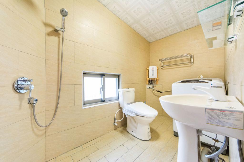 Red Crown Jacana B&B Taitung Exterior foto